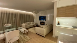 2b818e30-3d44-450b-8544-6b461a5f4494